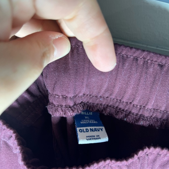 Old Navy Billie Pull-On Pants Women’s XL Burgundy Drawstring Comfort Waist - Picture 5 of 5